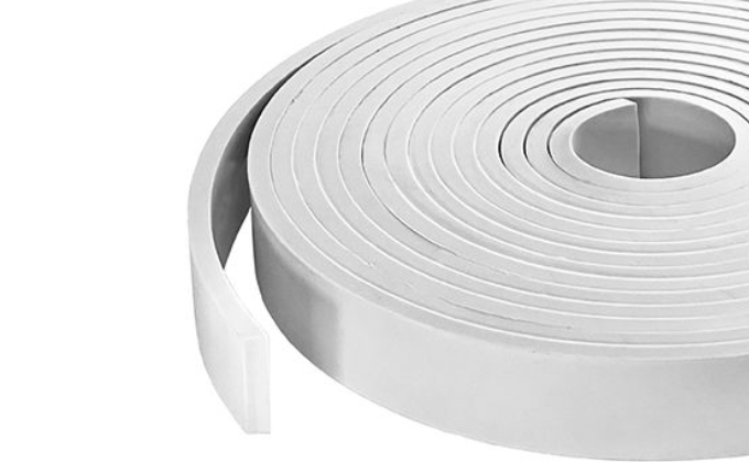 Silicone rubber strip